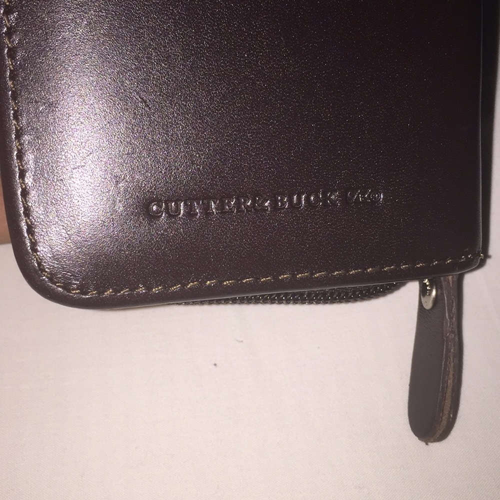 Cutter & Buck Wallet - Picture 7 of 7